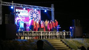 Giant Lantern Show, Nepo Center, HAU Chorale