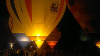 Philippine International Balloon Festival 2014, Night Glow